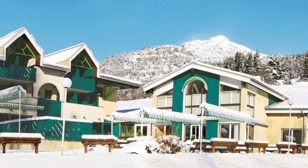 SERRE-CHEVALIER — Club Les Alpes d’Azur&nbsp;***