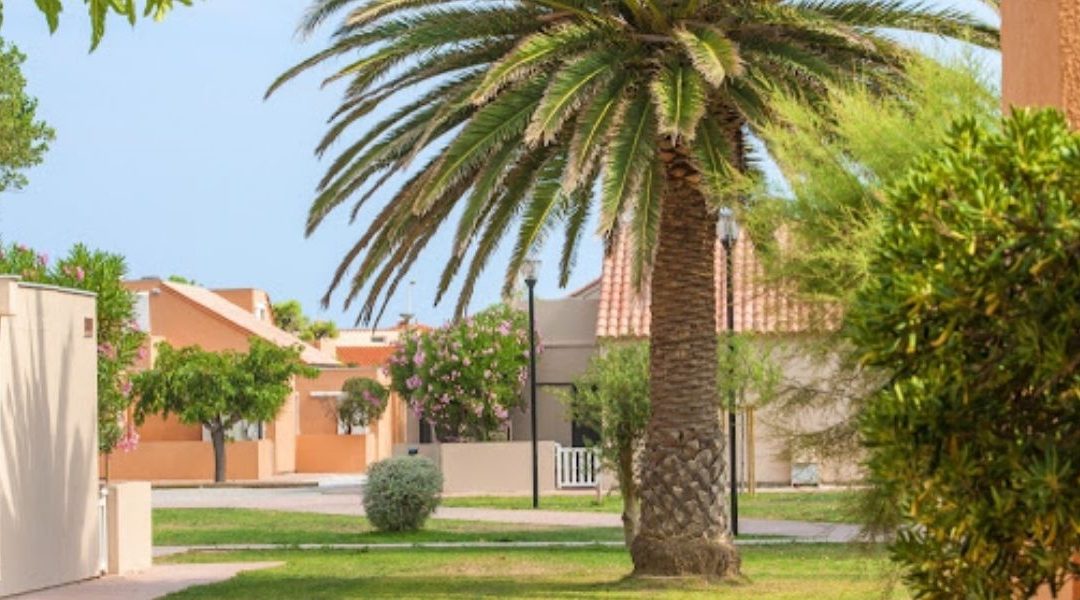 PORT BARACARES — Village Club