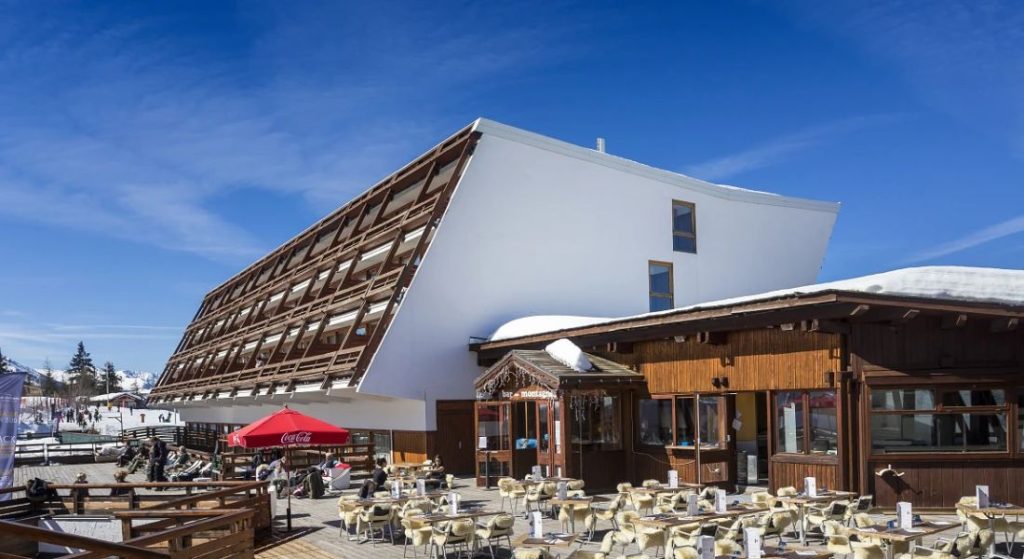 ARC 1600 — Hôtel La Cachette****