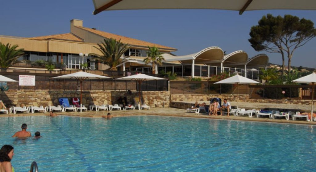 LES ISSAMBRES — Village Club La Gaillarde